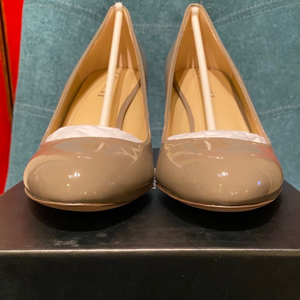 NWB Coach Devon Patent Heel Sz 9 in Fog